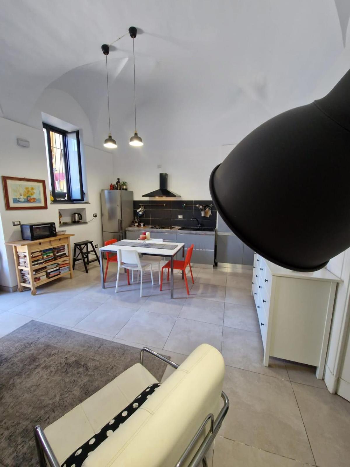Elvira Home Катания Экстерьер фото