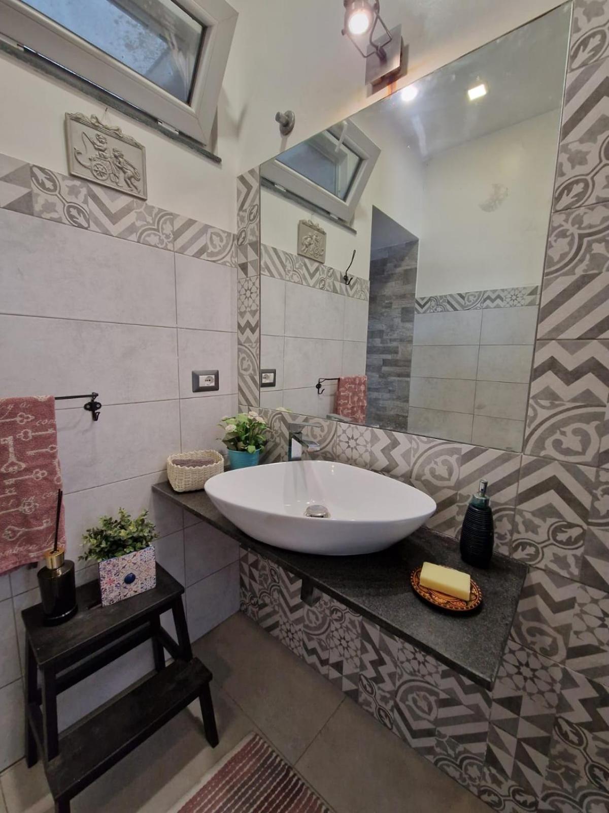 Elvira Home Катания Экстерьер фото